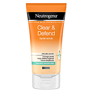 مقشّر للوجه مضاد لحب الشباب